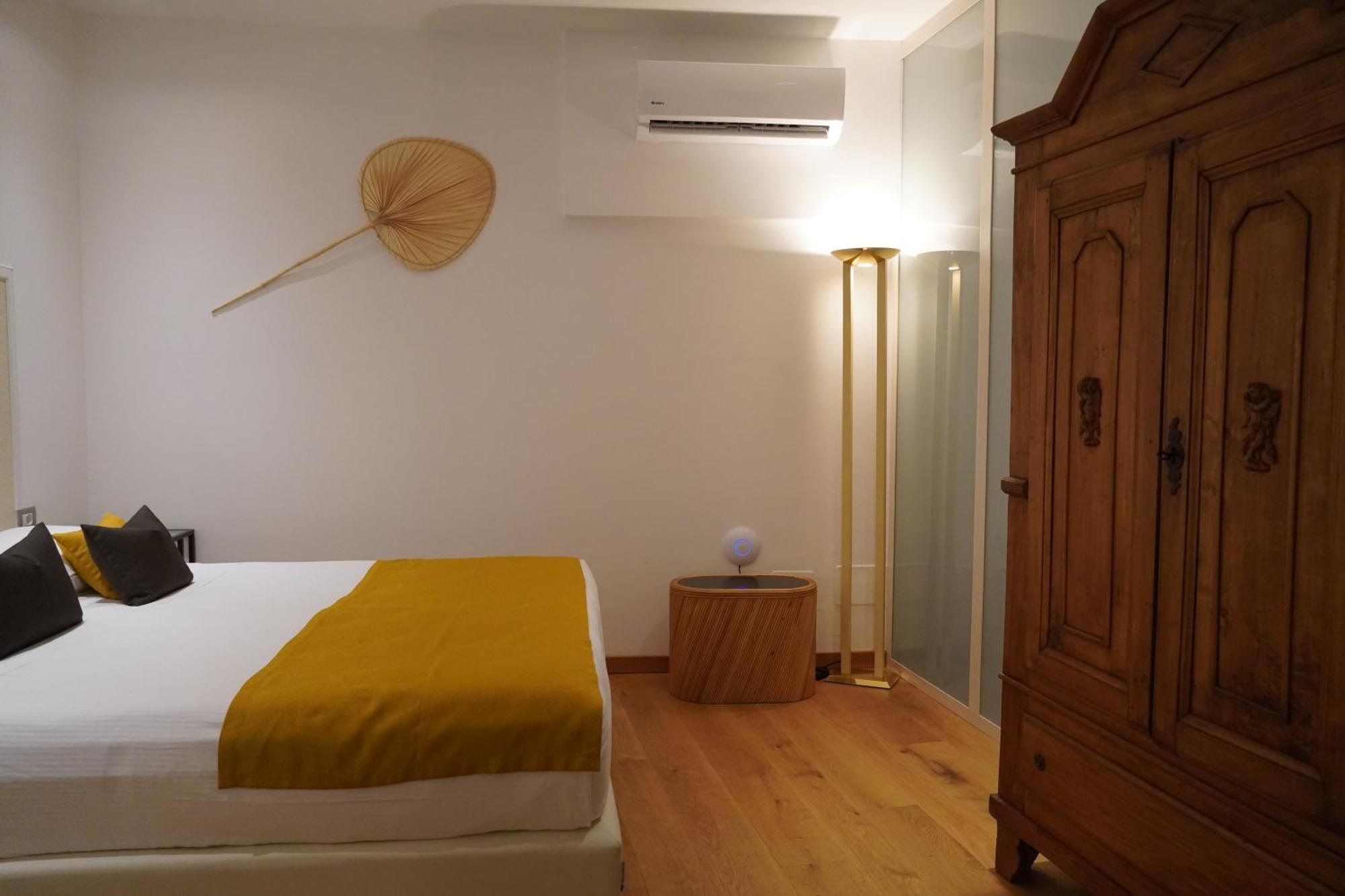 Hotel Ponti Angera Ngoại thất bức ảnh