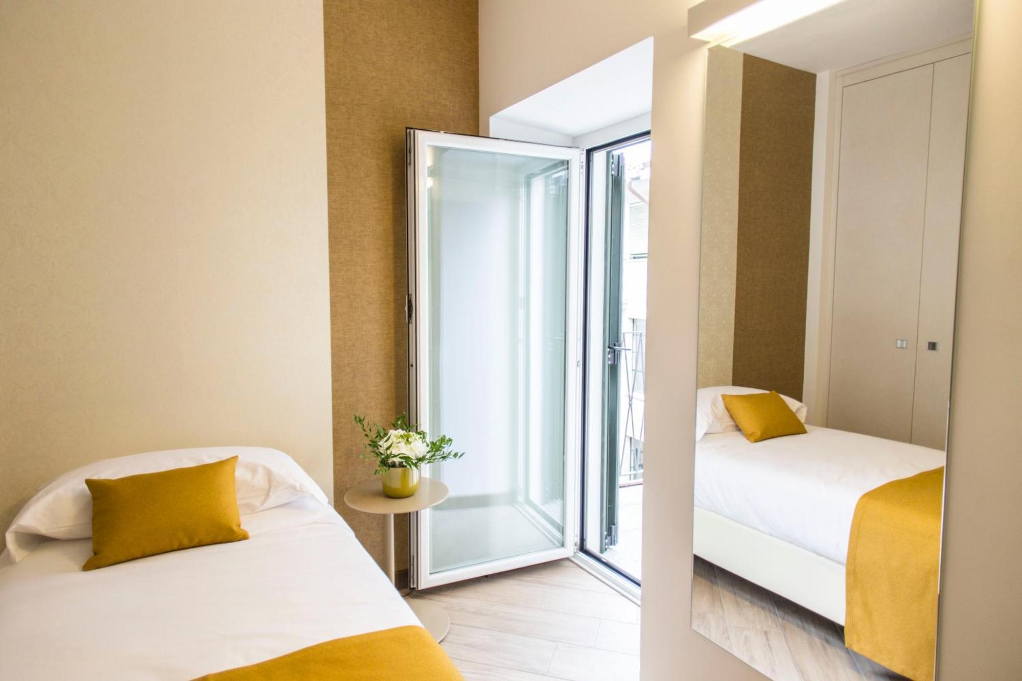 Hotel Ponti Angera Ngoại thất bức ảnh