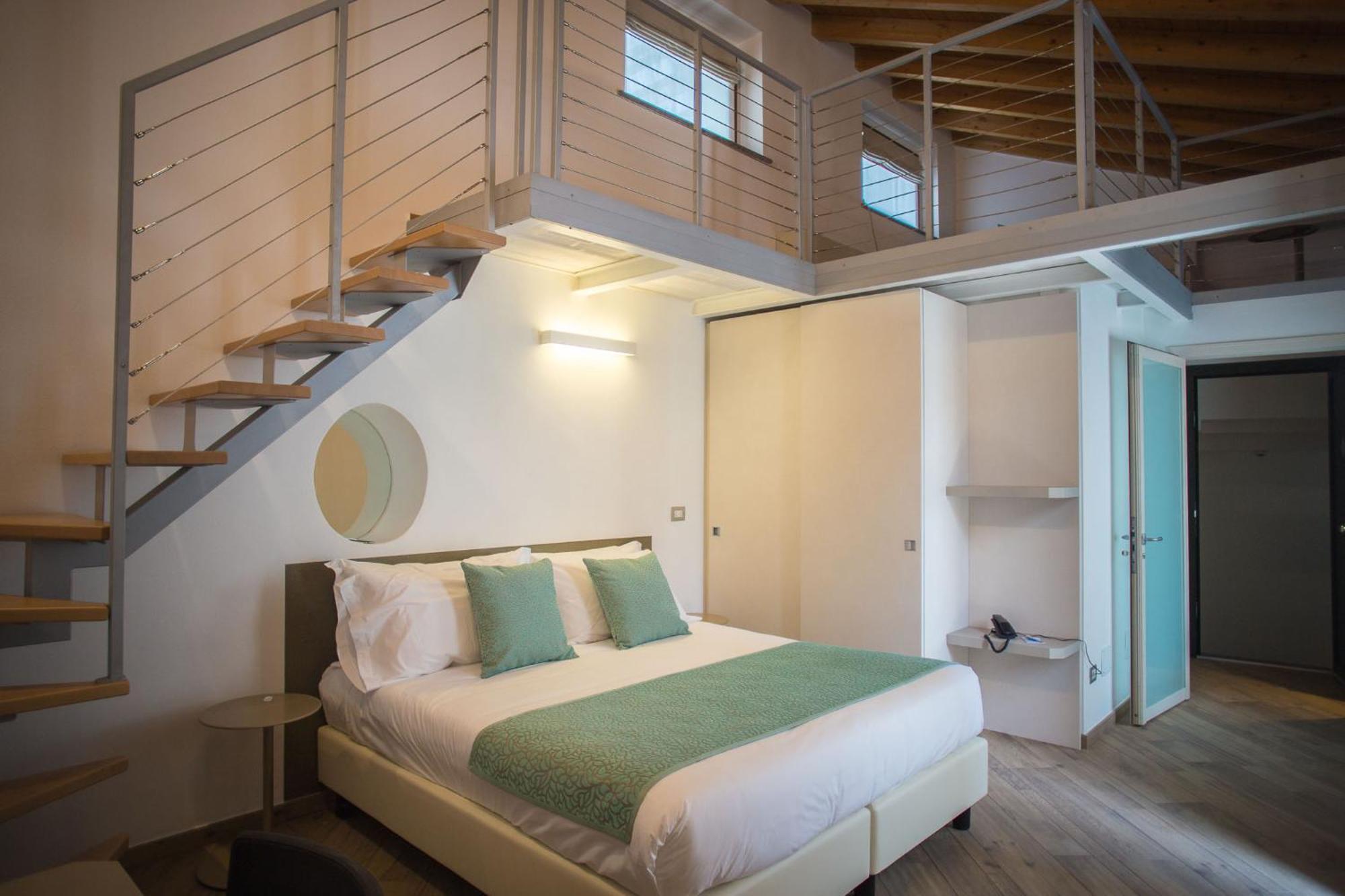 Hotel Ponti Angera Ngoại thất bức ảnh