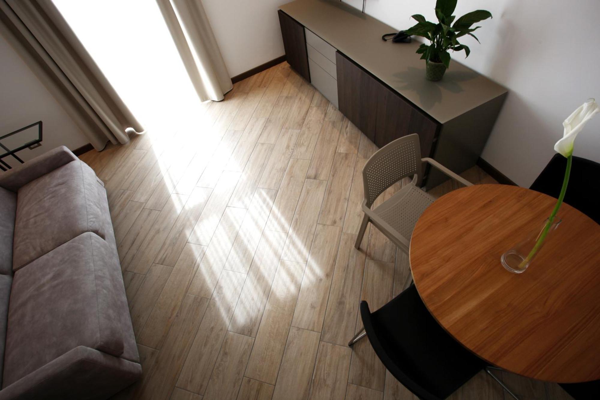 Hotel Ponti Angera Ngoại thất bức ảnh