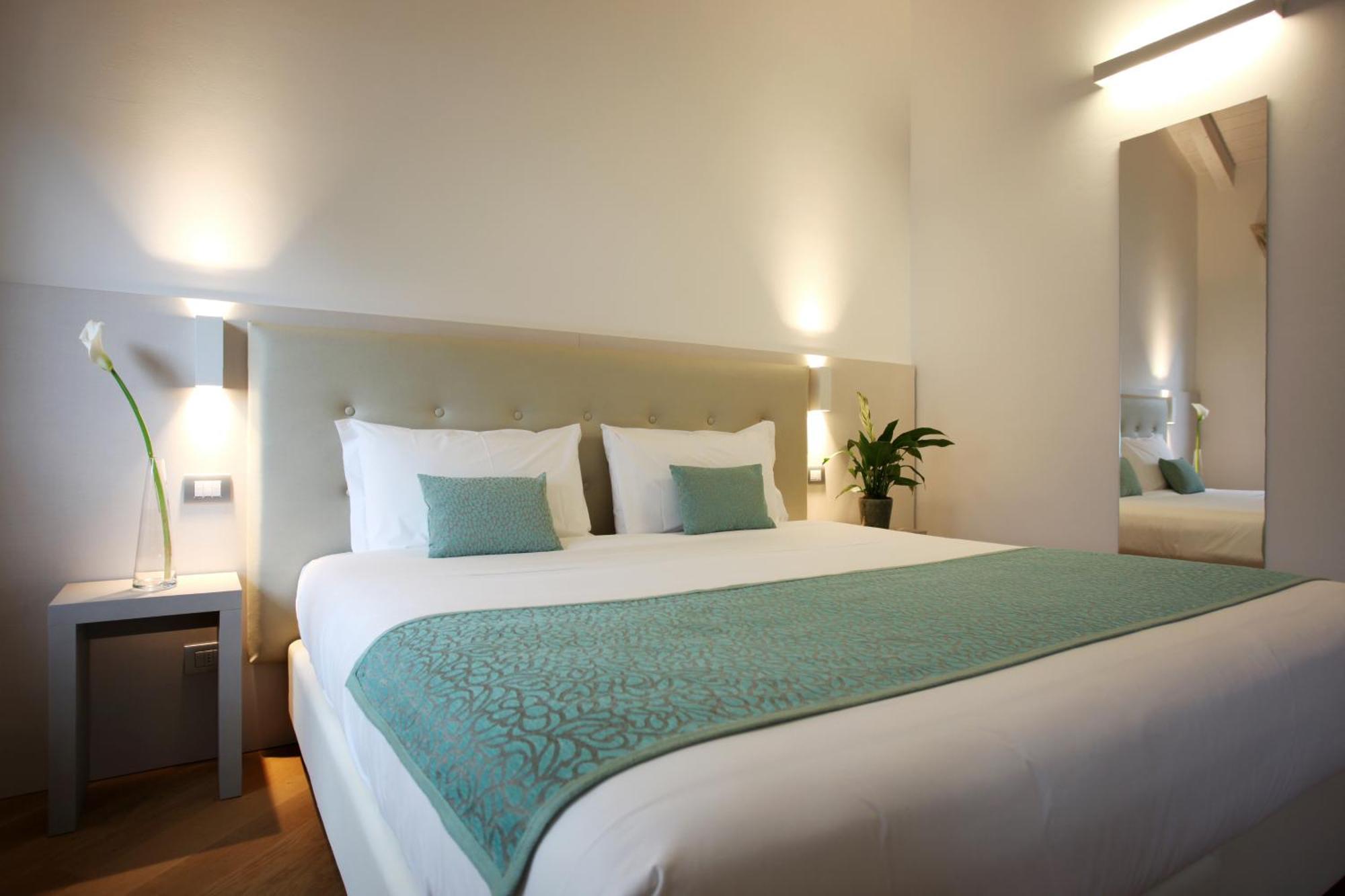 Hotel Ponti Angera Ngoại thất bức ảnh