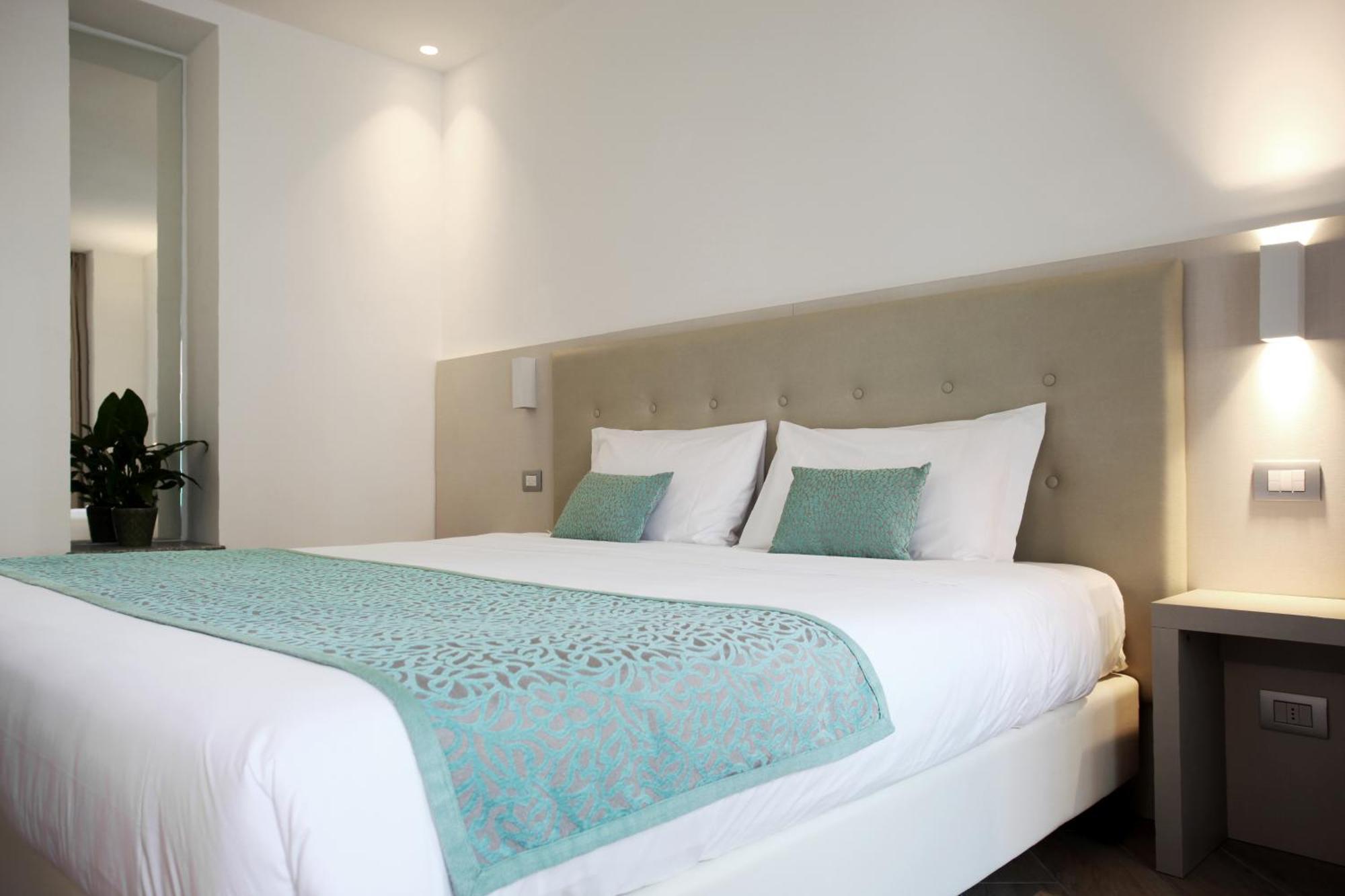 Hotel Ponti Angera Ngoại thất bức ảnh