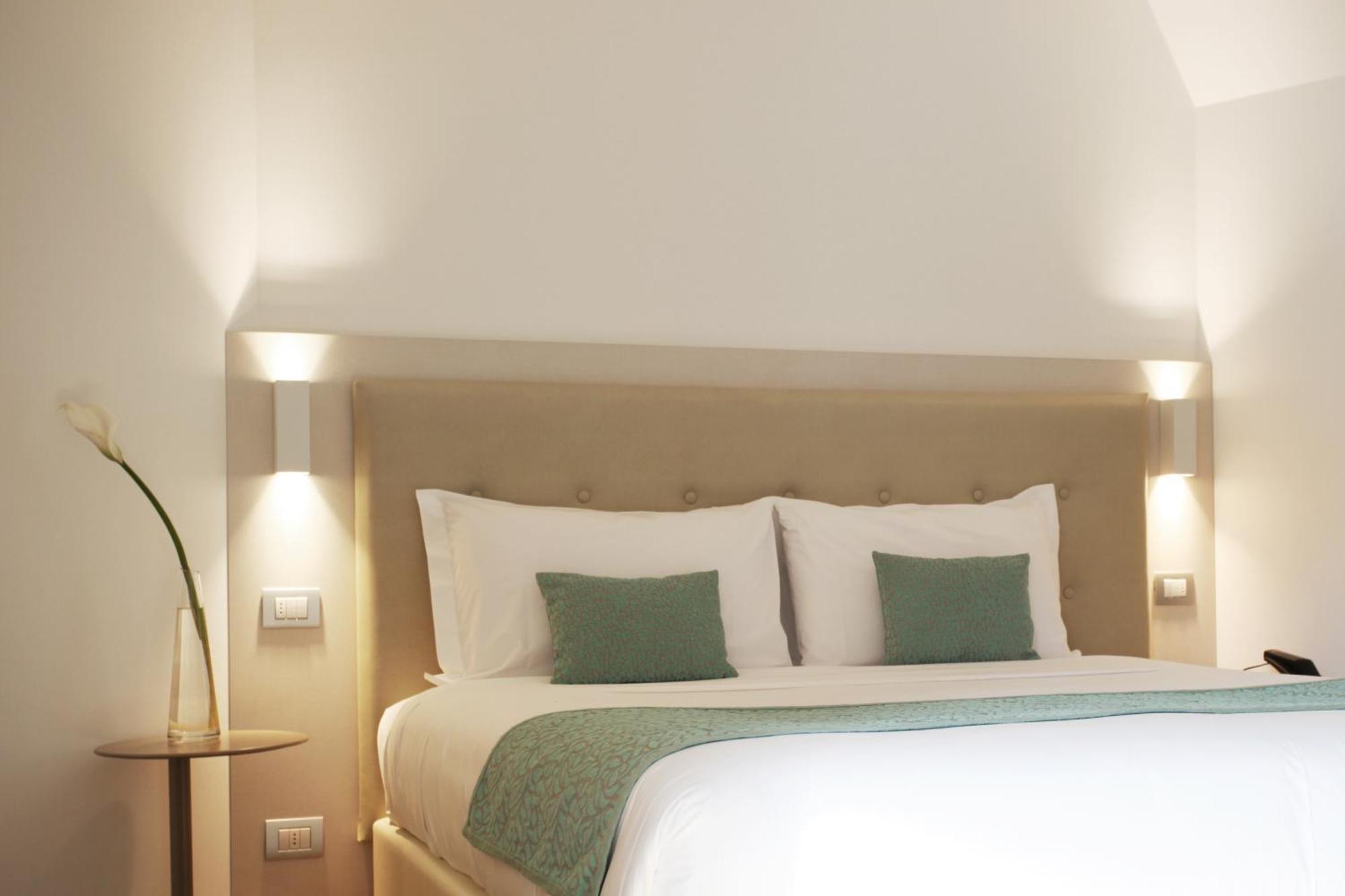 Hotel Ponti Angera Ngoại thất bức ảnh