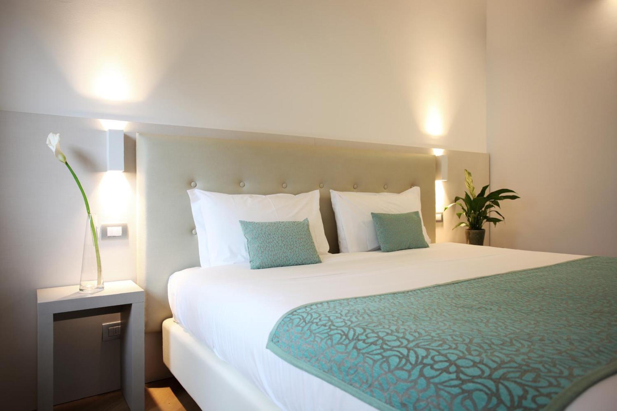 Hotel Ponti Angera Ngoại thất bức ảnh